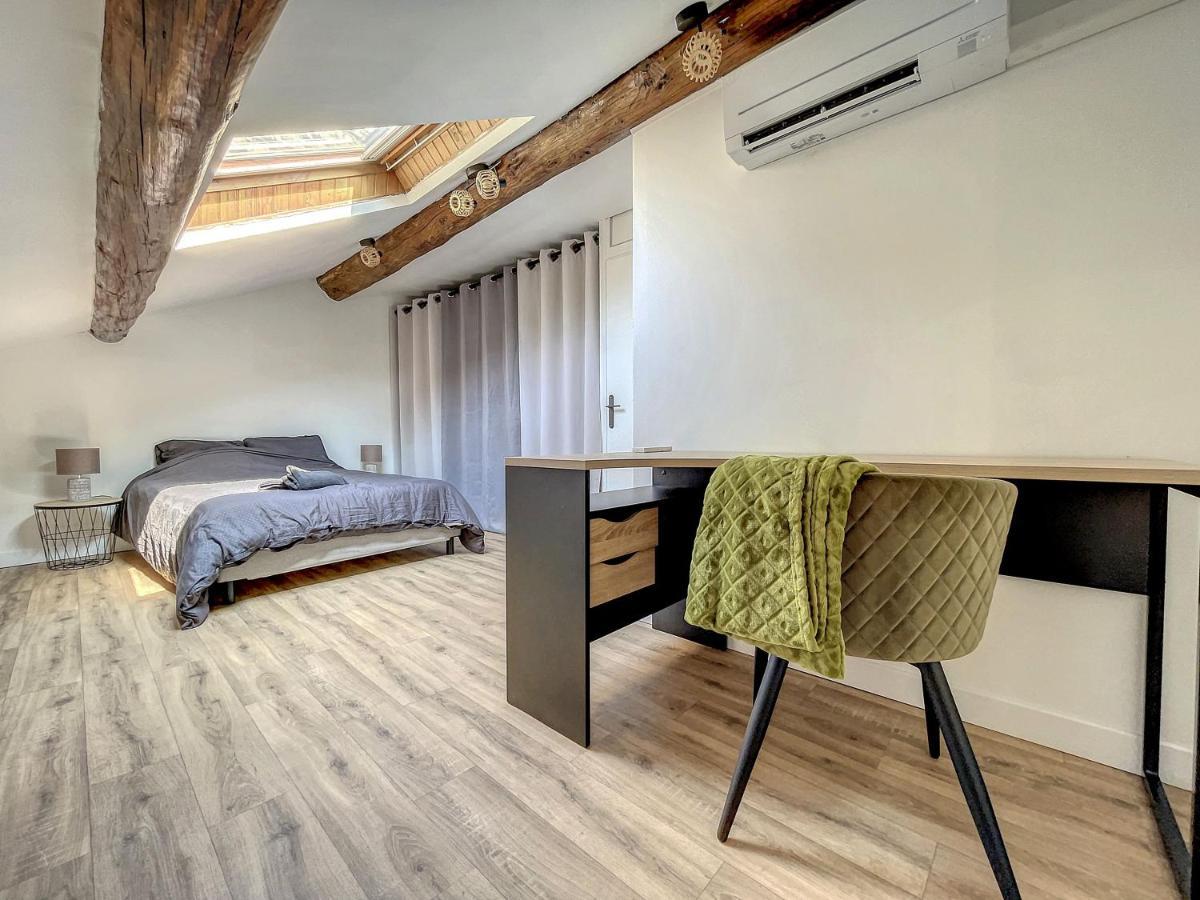 Apartment Au Coeur Ardechois - Avec Terrasse Ombragee