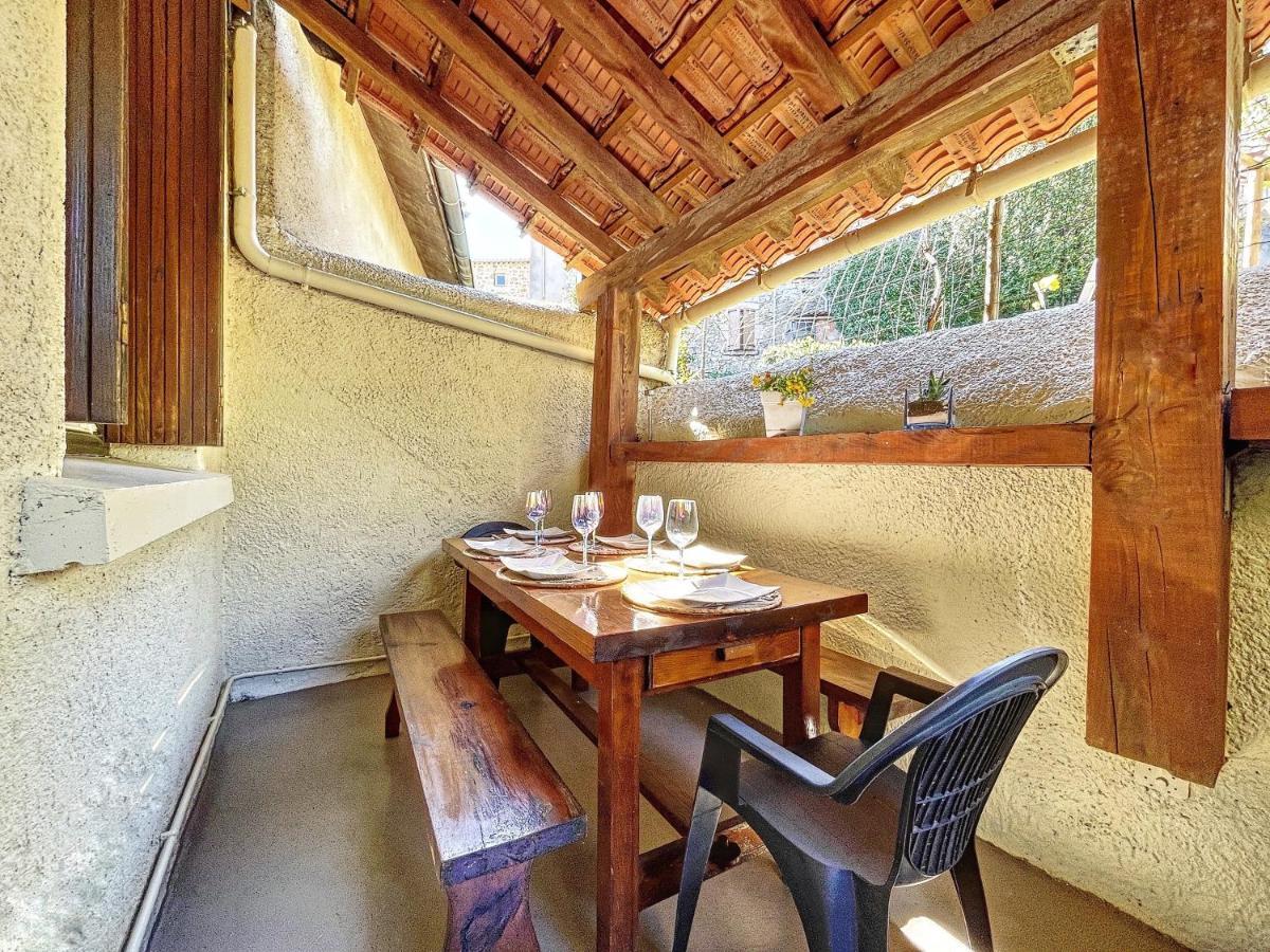 Au Coeur Ardechois - Avec Terrasse Ombragee *
